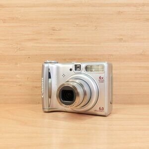 Canon PowerShot A540 Digital Camera / 6MP / 4× Zoom / Silver / Tested